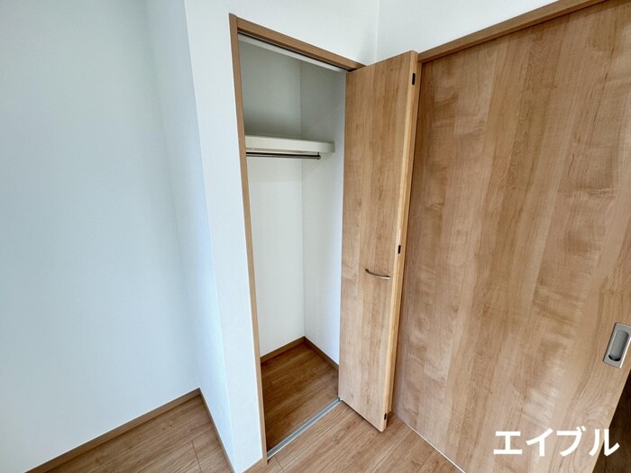 物件内観写真11　(収納)