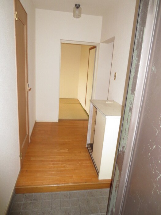 物件内観写真15　(玄関)
