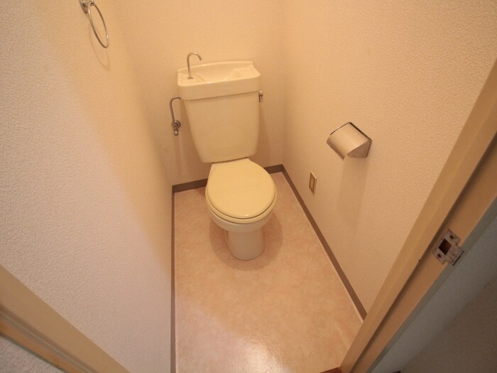 物件内観写真7　(トイレ)