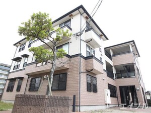 アルフィーネ空港東Ａ棟外観写真