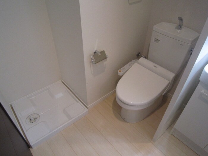 物件内観写真9　(トイレ)