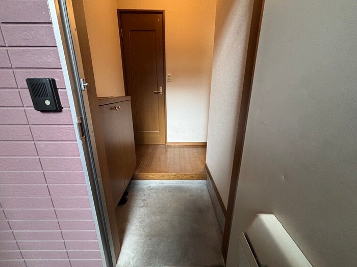 物件内観写真19　(玄関)