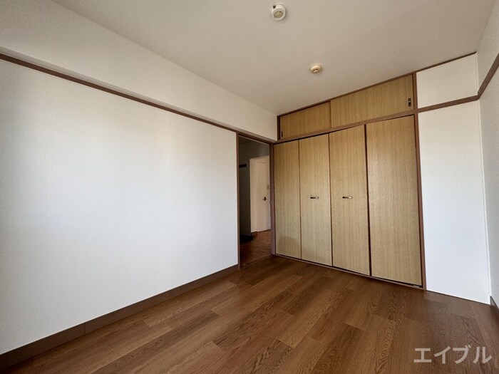 物件内観写真9　(居室)