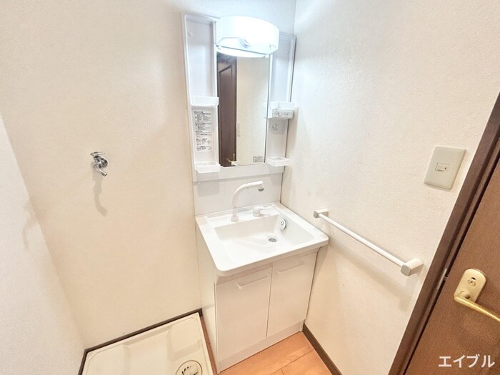 物件内観写真9　(洗面)