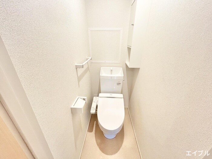 物件内観写真11　(トイレ)