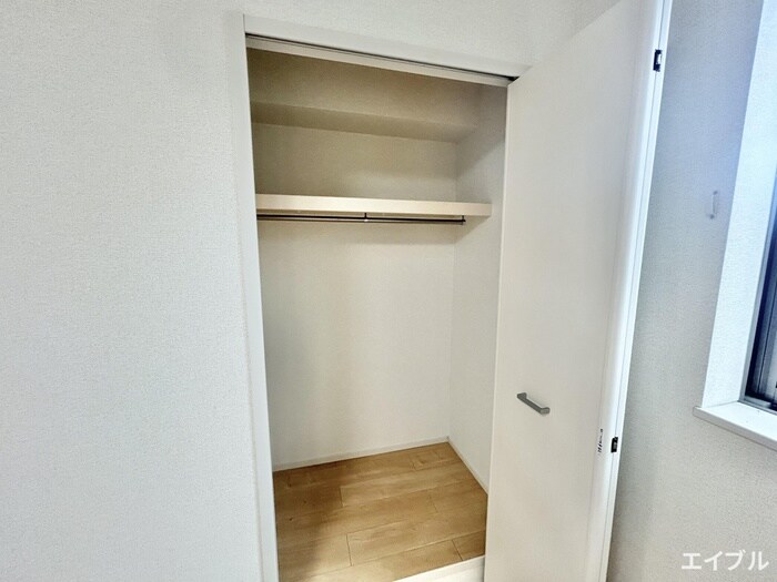 物件内観写真16　(収納)