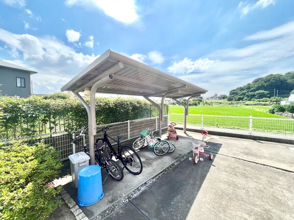 駐輪場