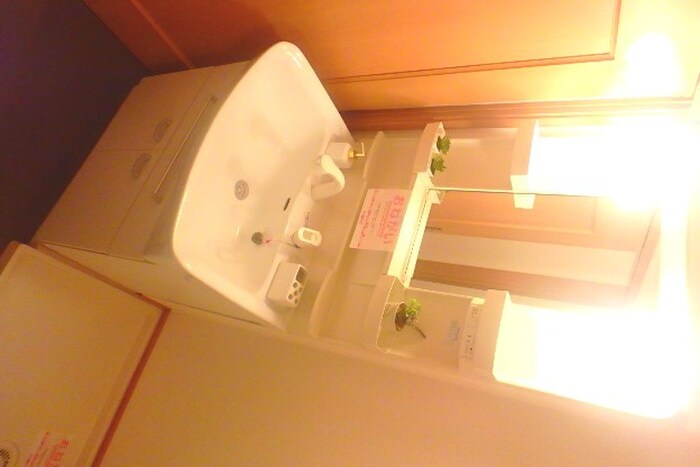 物件内観写真8　(洗面)