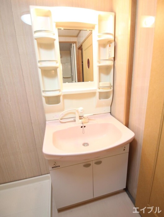 物件内観写真12　(洗面)