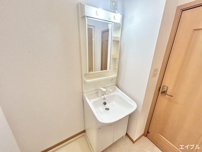 物件内観写真6　(洗面)