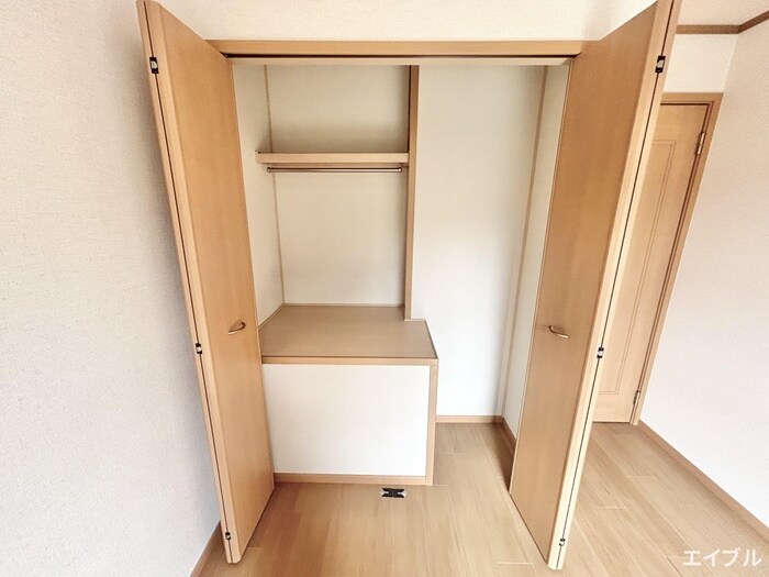 物件内観写真11　(収納)