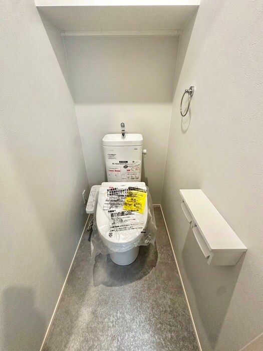 物件内観写真6　(トイレ)