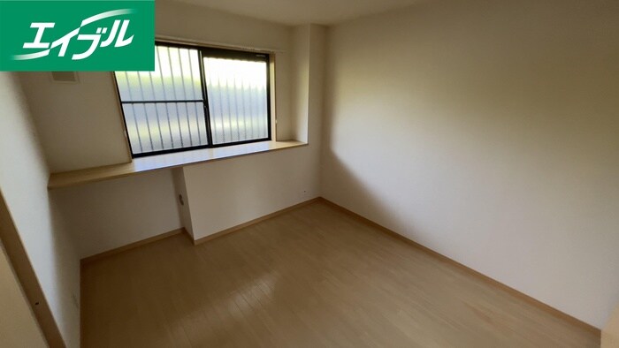 物件内観写真8　(内観写真)