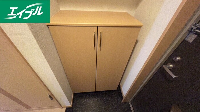 物件内観写真18　(靴箱)