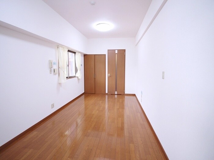 物件内観写真6　(居室)