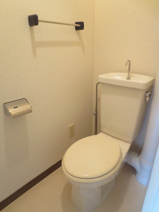 物件内観写真11　(トイレ)