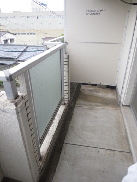 物件内観写真16　(ベランダ・バルコニー)