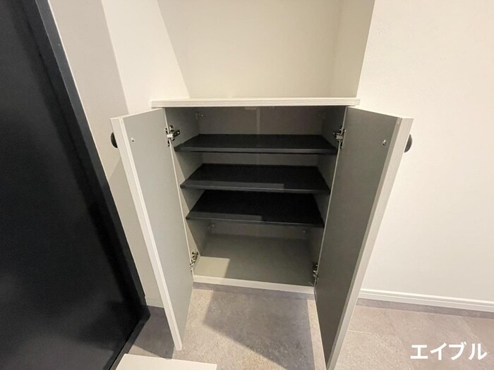 物件内観写真14　(靴箱)