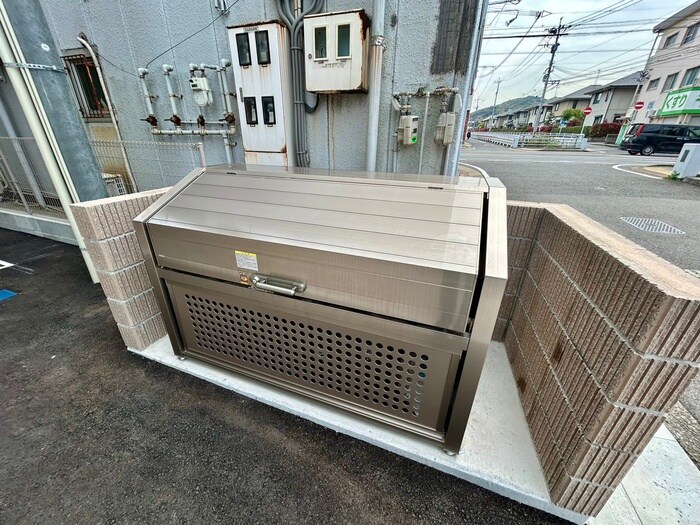 物件外観写真6　(建物設備)