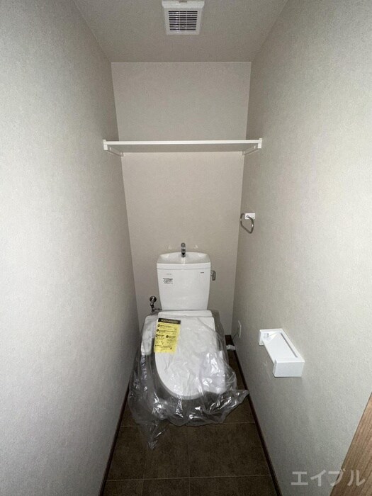 物件内観写真11　(トイレ)