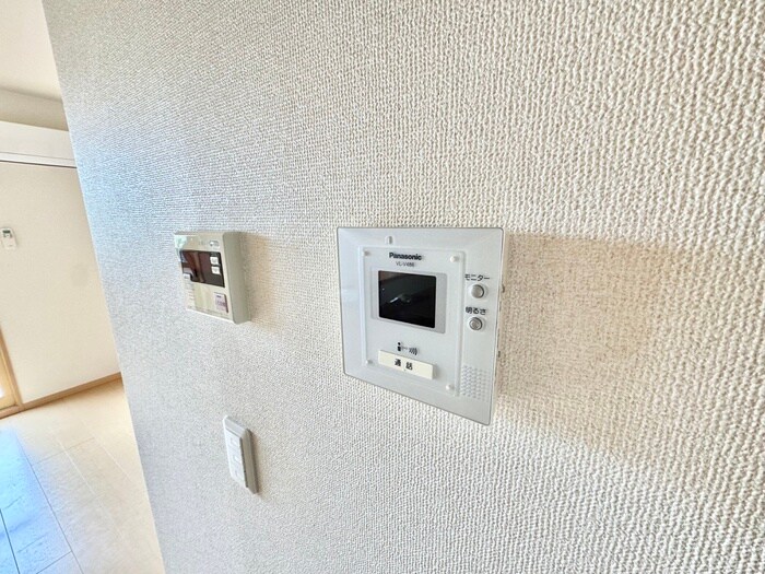 物件内観写真16　(内観写真)