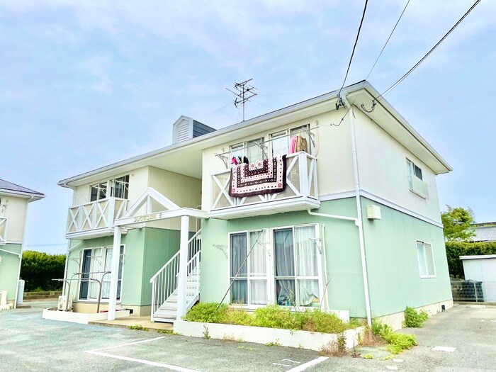 物件外観写真1　(外観写真)