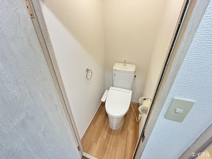 物件内観写真11　(トイレ)