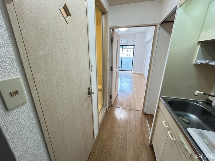 物件内観写真17　(廊下)