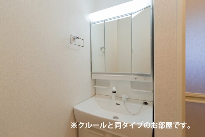 物件内観写真6　(洗面)