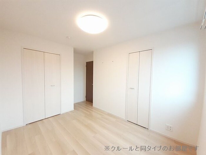 物件内観写真8　(内観写真)