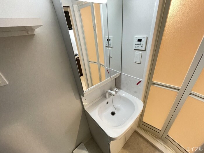 物件内観写真11　(洗面)