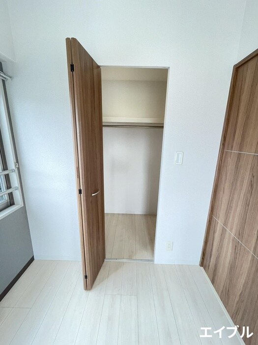 物件内観写真15　(収納)