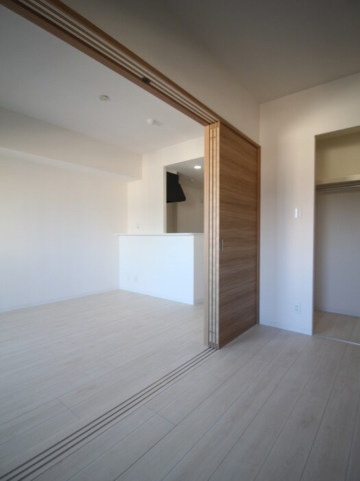 物件内観写真16　(内観写真)