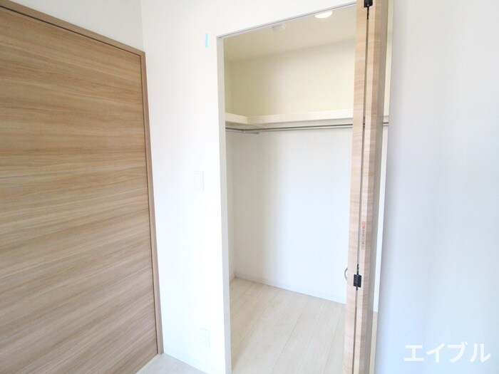 物件内観写真17　(収納)