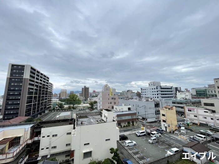 物件内観写真18　(室内からの展望)