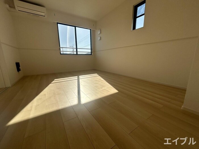 物件内観写真9　(居室)