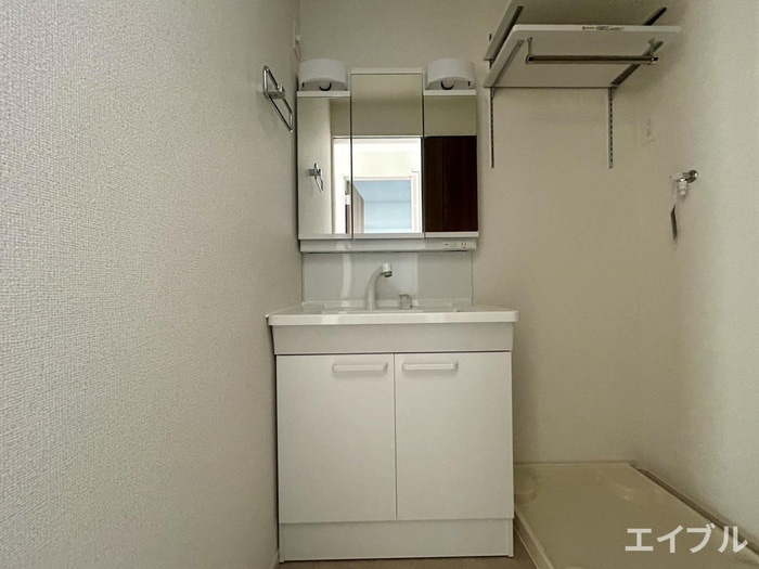 物件内観写真12　(洗面)