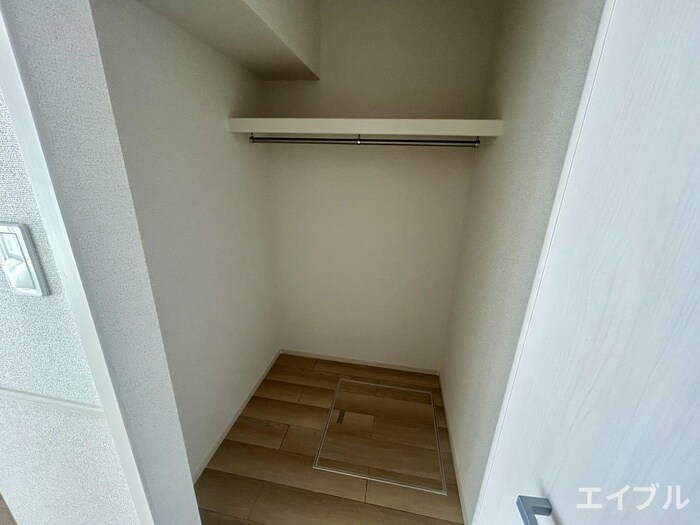 物件内観写真15　(収納)