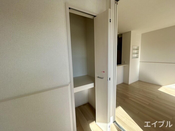 物件内観写真18　(内観写真)