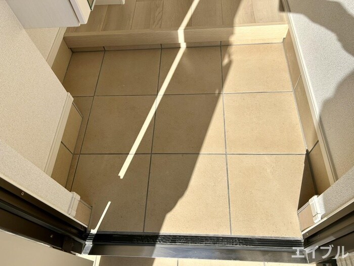 物件内観写真20　(玄関)