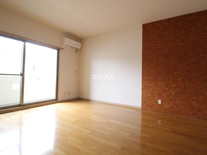 物件内観写真6　(居室)