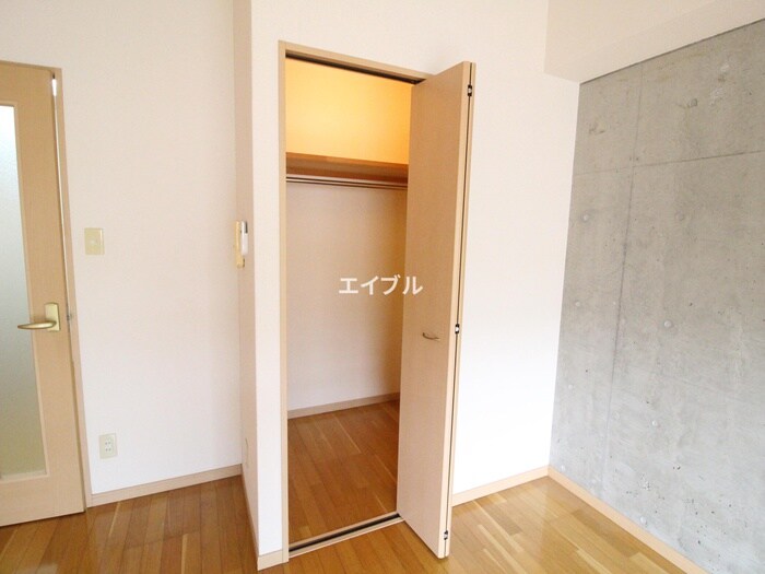 物件内観写真12　(収納)