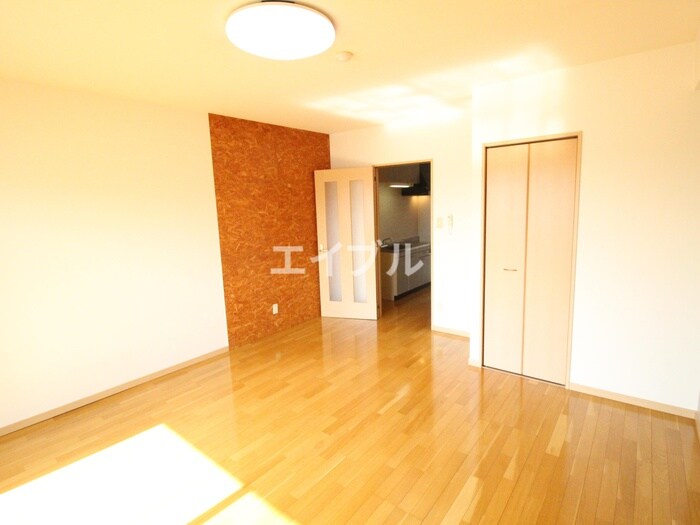 物件内観写真17　(居室)