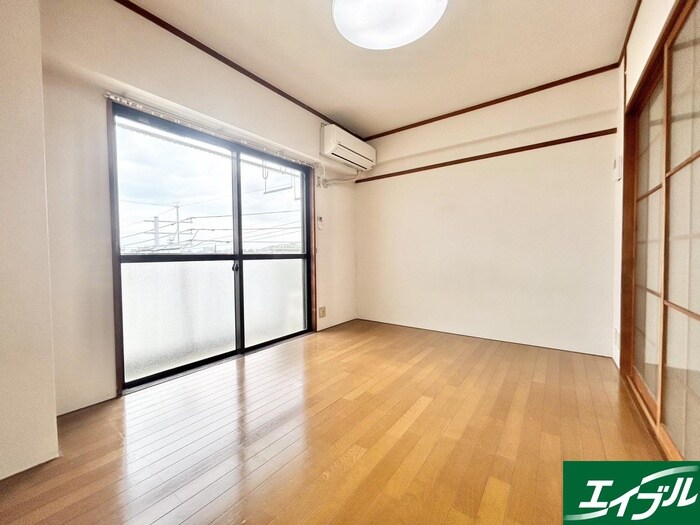 物件内観写真9　(居室)