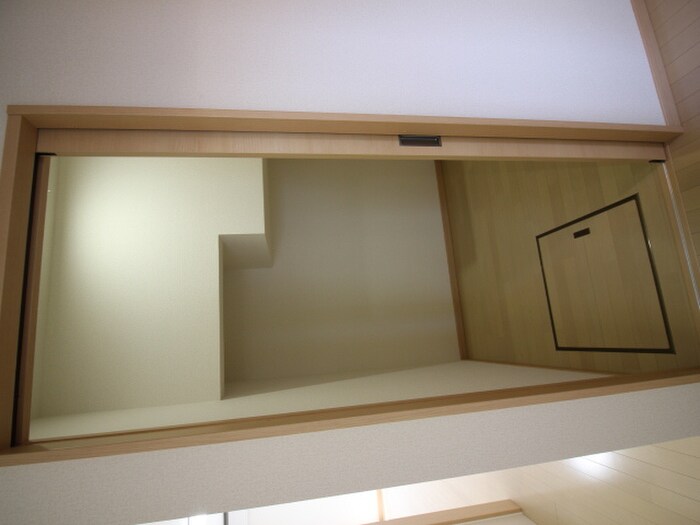 物件内観写真12　(収納)