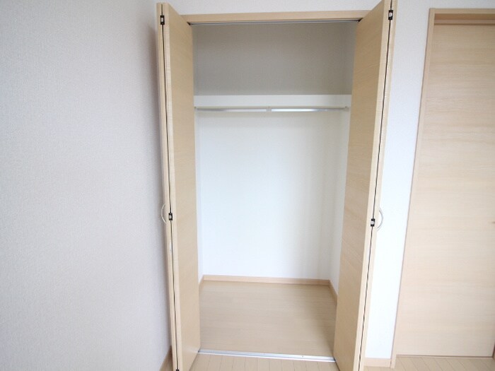 物件内観写真18　(収納)