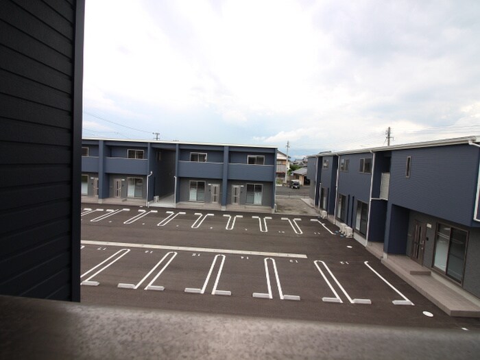 物件内観写真22　(室内からの展望)