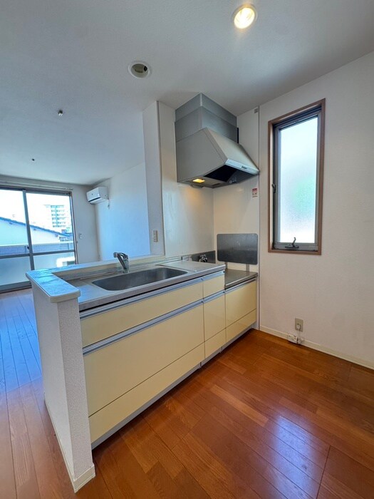 物件内観写真6　(キッチン)