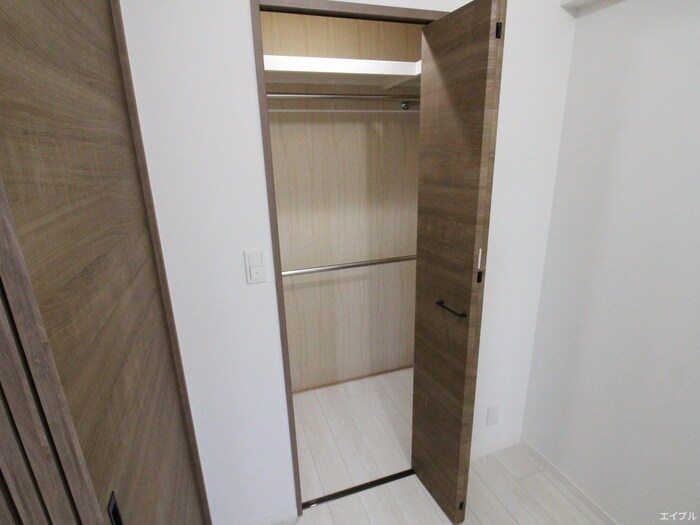 物件内観写真16　(収納)