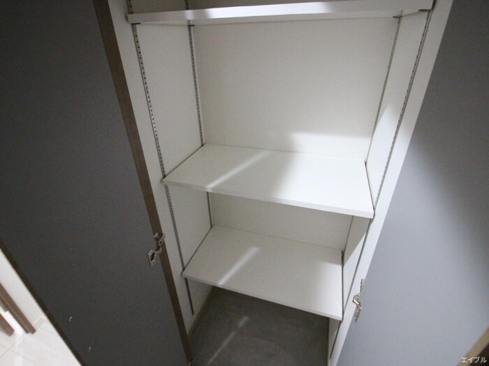 物件内観写真17　(収納)
